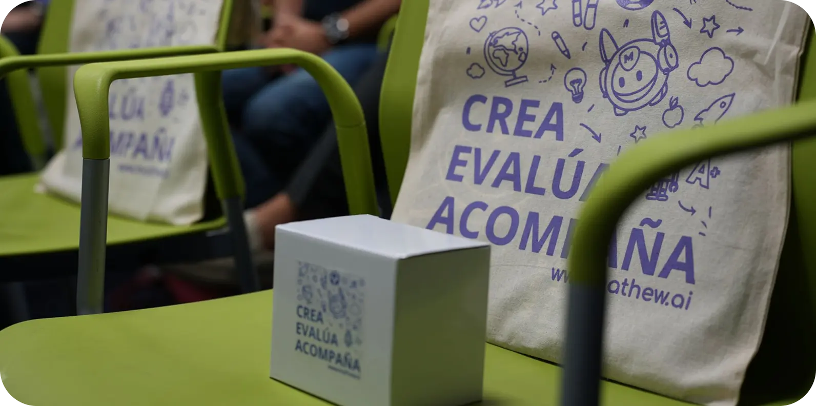 Septiembre 2023 - Lanzamiento oficial de Mathew AI